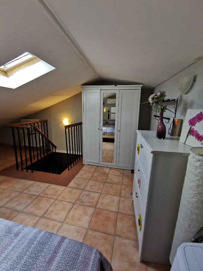 Apartment In The City Center With Self Check-In Parma Kültér fotó